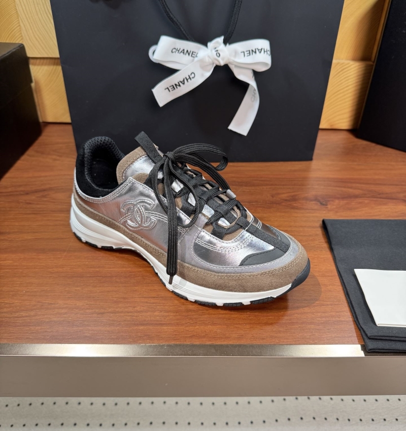 Ch**el sport shoes